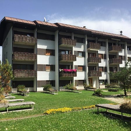 Апартаменты Rododendro - Ciclovia Alpe Adria Apt With Terrace Тарвизио Экстерьер фото